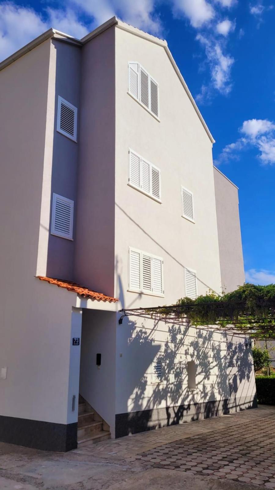 Sunshine Apartments Подстрана Экстерьер фото